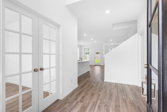 Building Photo - 27219 Henley Rdg Dr