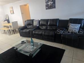 Building Photo - 2141 Harrison Dr