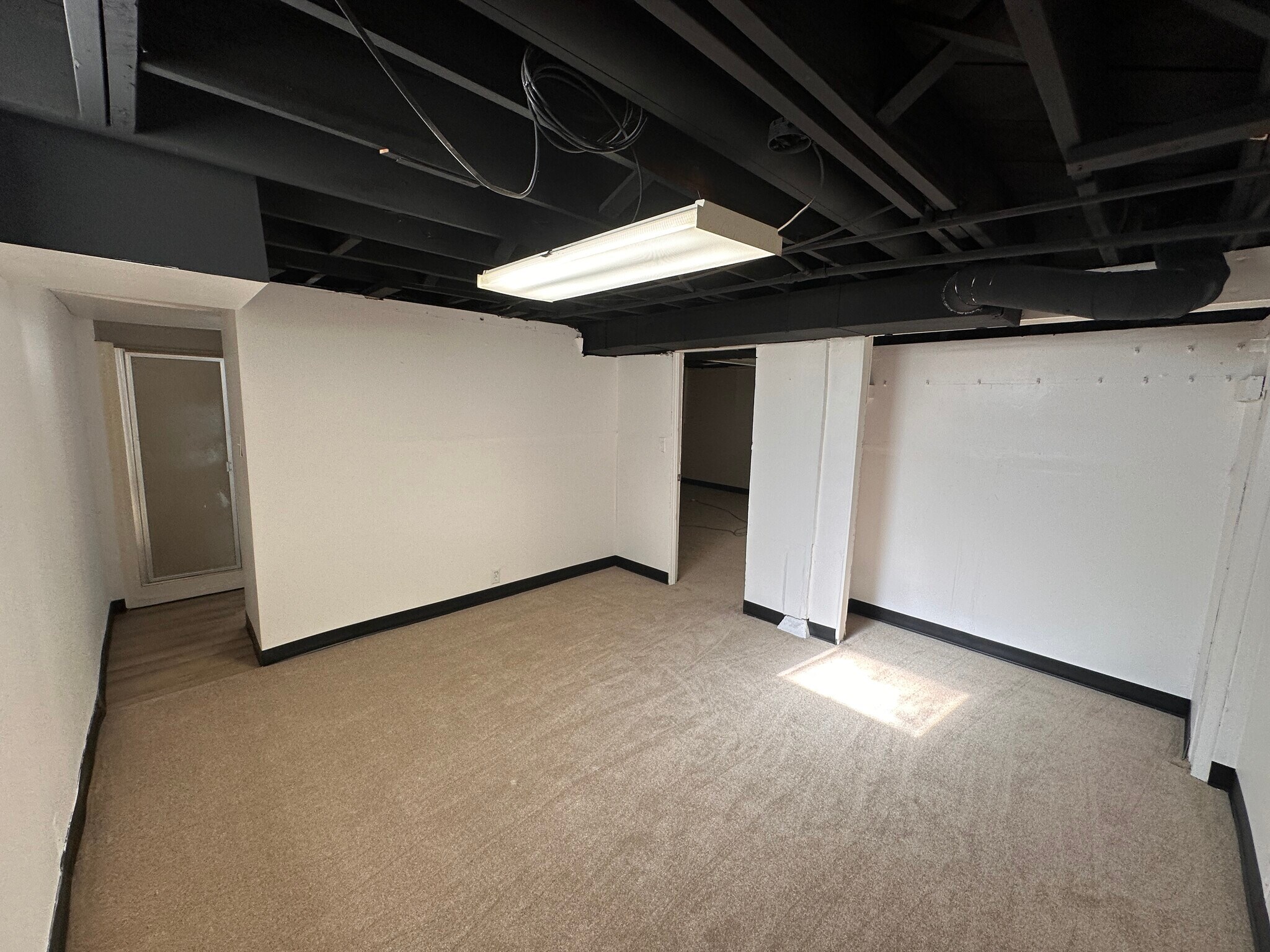 Building Photo - 847 N Terrace Dr