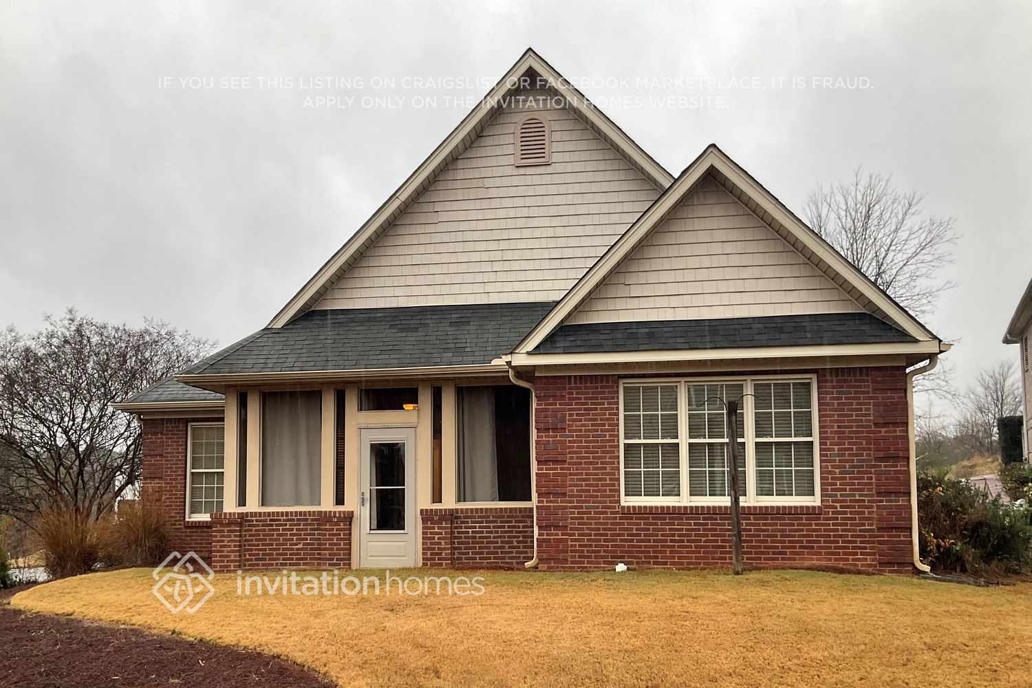 Building Photo - 9207 Golfview Cir