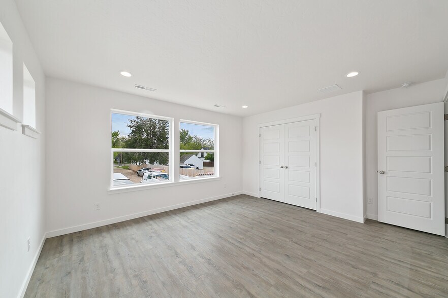 Building Photo - 1326 N Meridian Rd