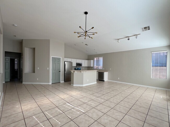 Building Photo - 2981 Paseo Hills Way