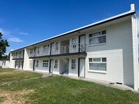 Building Photo - Shoshone