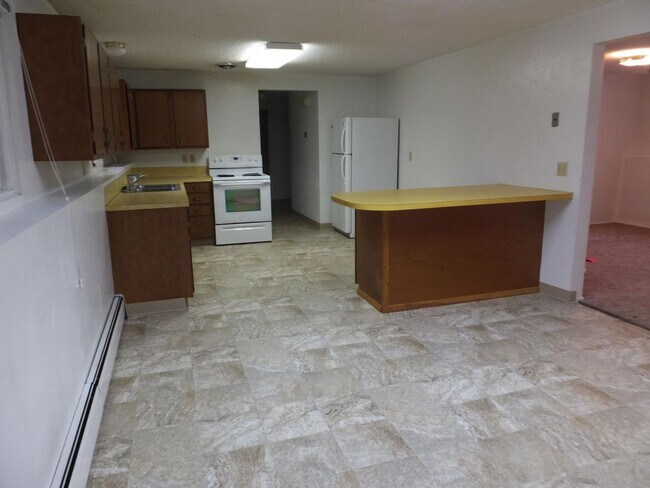 Building Photo - 2236 1/2 36 ST Missoula