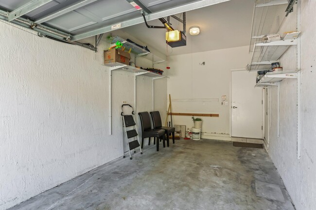 Building Photo - 6576 Villa Sonrisa Dr