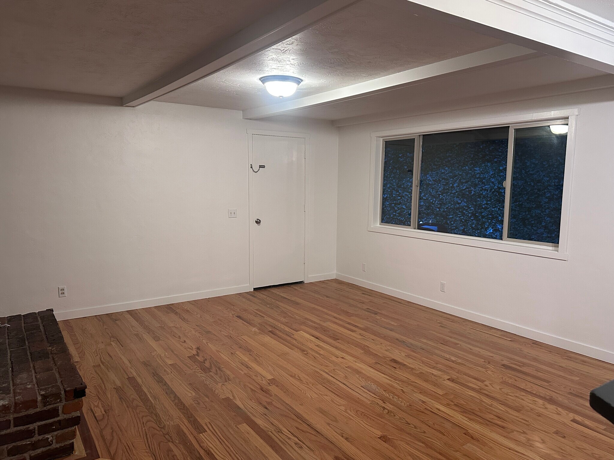 Building Photo - 610 Spencer Ct