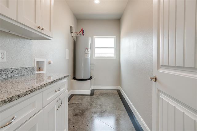 Building Photo - 4710a S Keller Rd