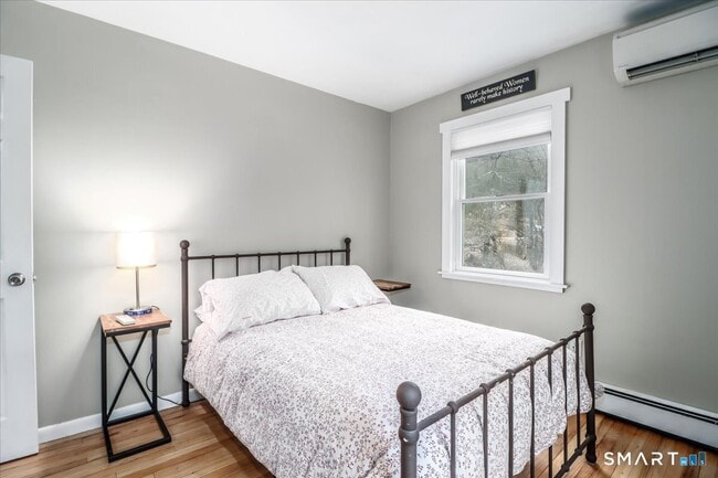 Building Photo - 2 At 75-79 Merryall Rd