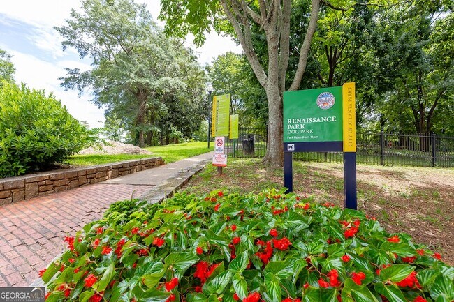 Building Photo - 33 Finch Trail NE