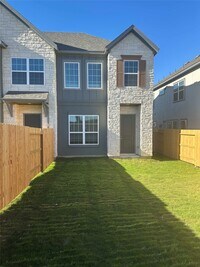 Building Photo - 923 Beebrush Ln