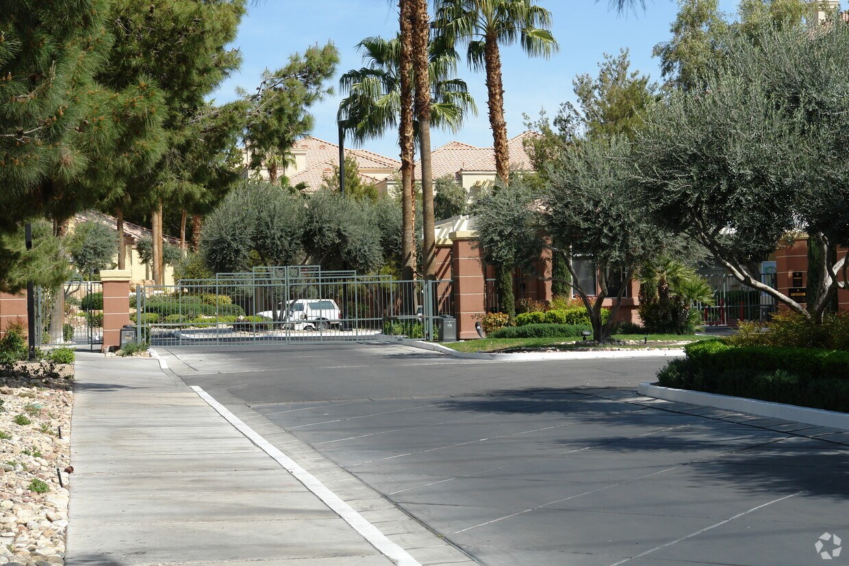 Meridian Luxury Condos Las Vegas Meridian Luxury Condos Las Vegas