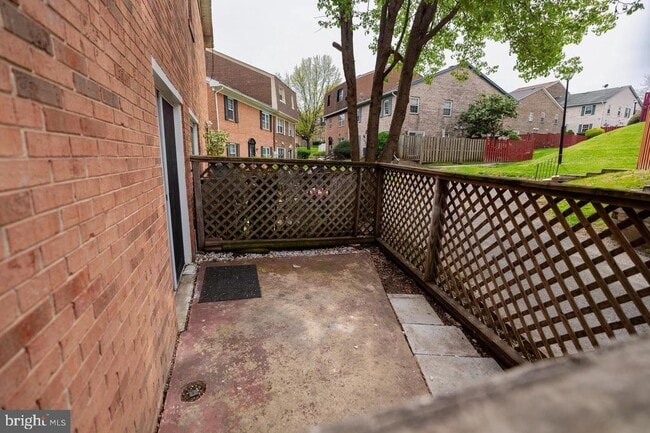 Building Photo - 9570 Hagel Cir