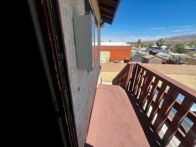 Building Photo - 73796 Cactus Dr