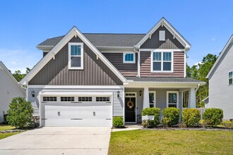 Building Photo - Holly Ridge 4 Bedroom