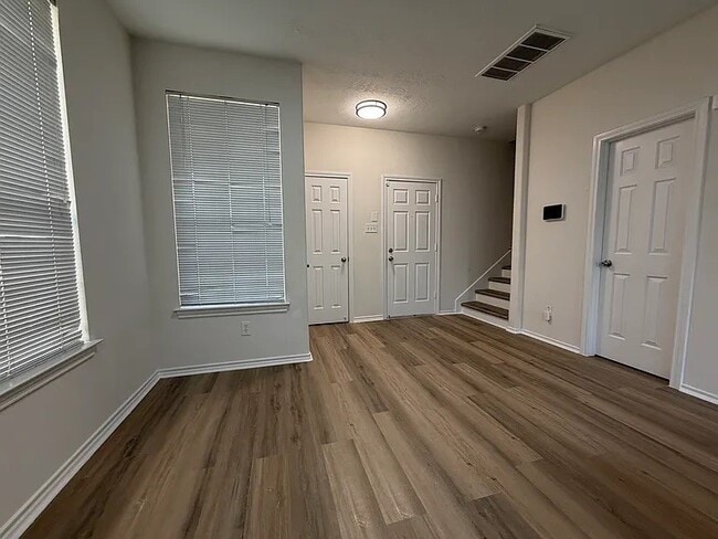 Building Photo - 6139 Morningshire Ln