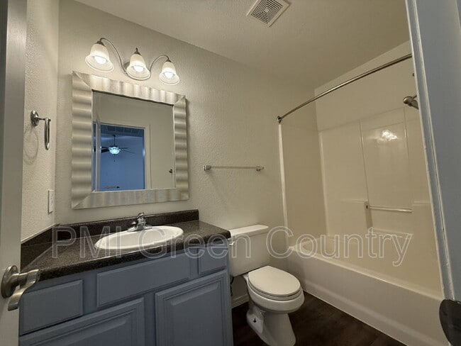 Building Photo - 25934 E 90th St S