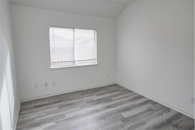 Building Photo - 20203 Goss Hollow Ln