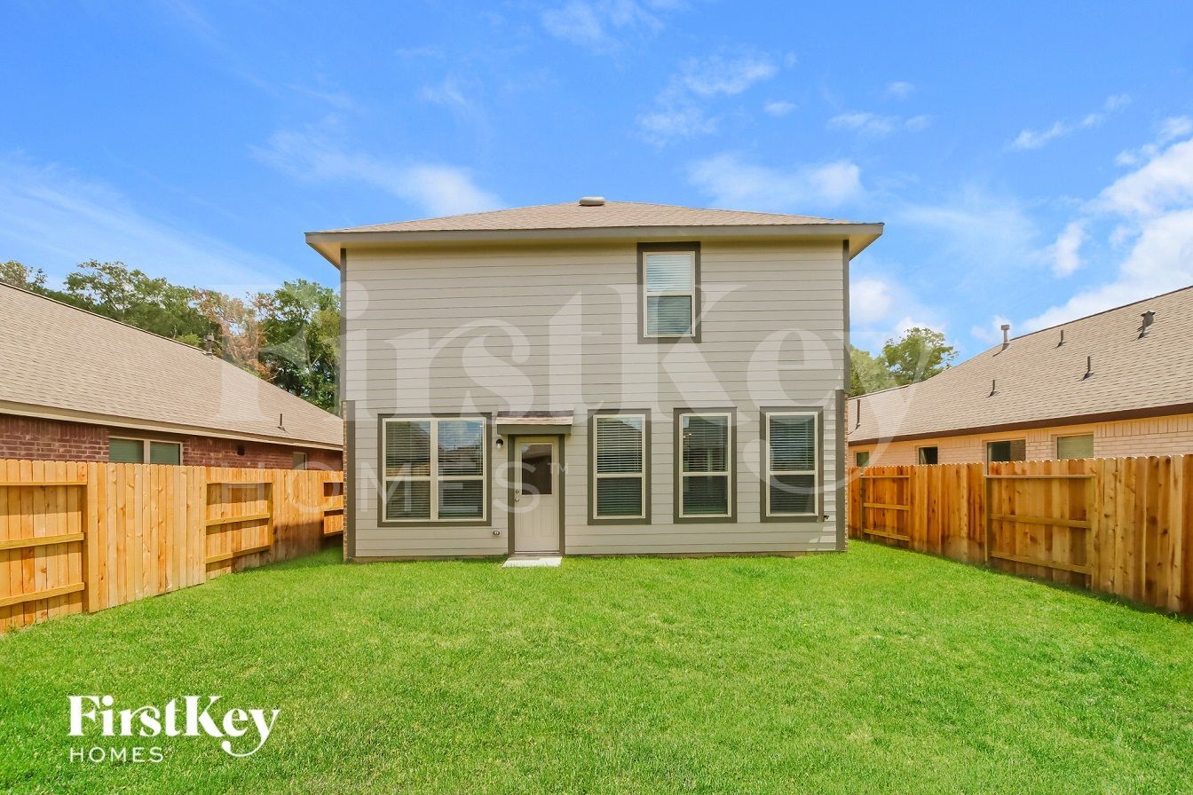 Building Photo - 18940 Caney Frst Dr