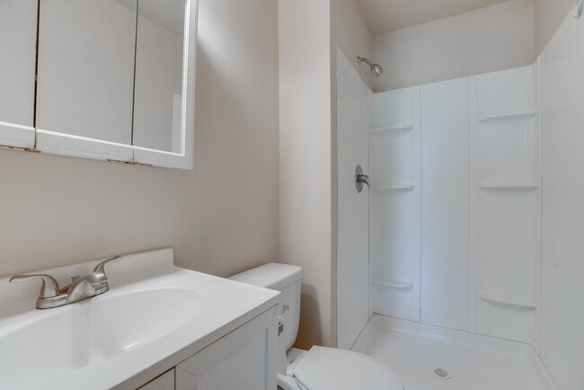 Building Photo - 19664 Wootton Ave