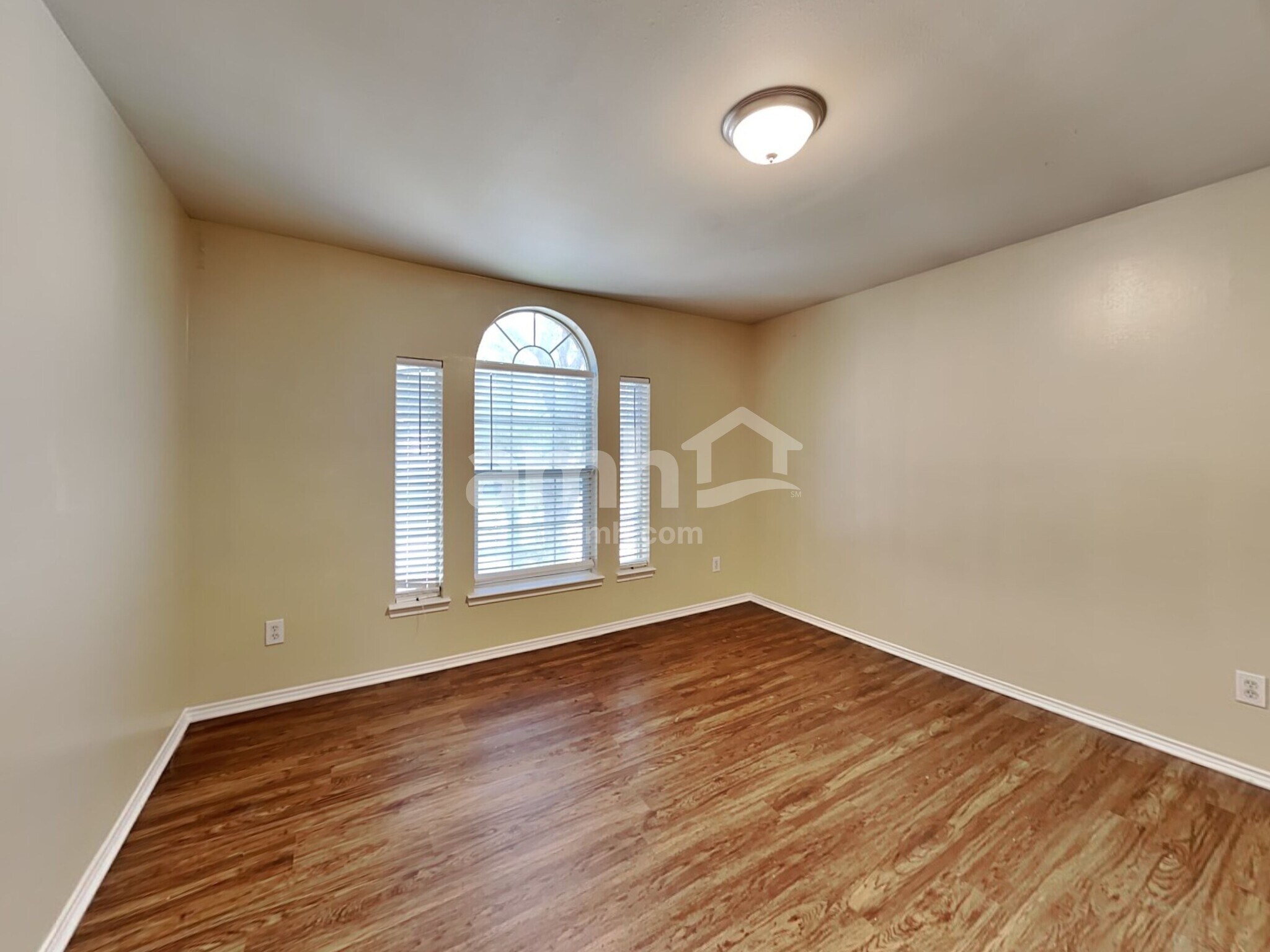 Building Photo - 4706 Buescher Ct