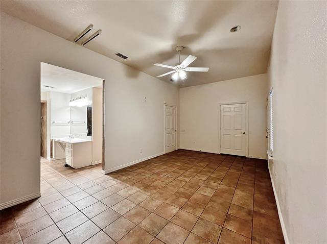 Building Photo - 5131 Trail Dust Ln