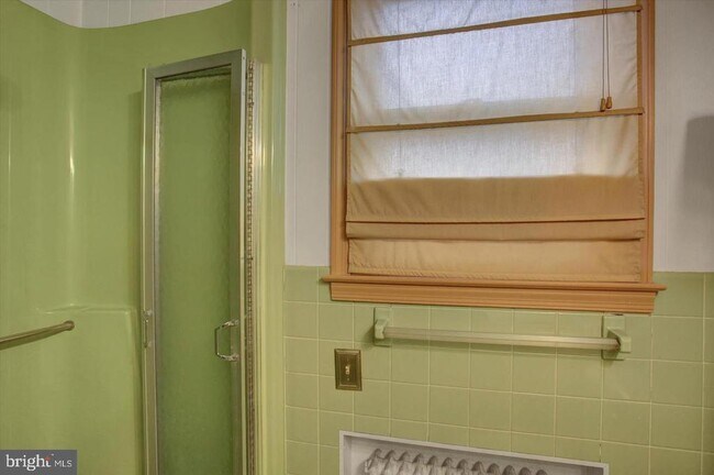 Building Photo - 230 W 2nd St