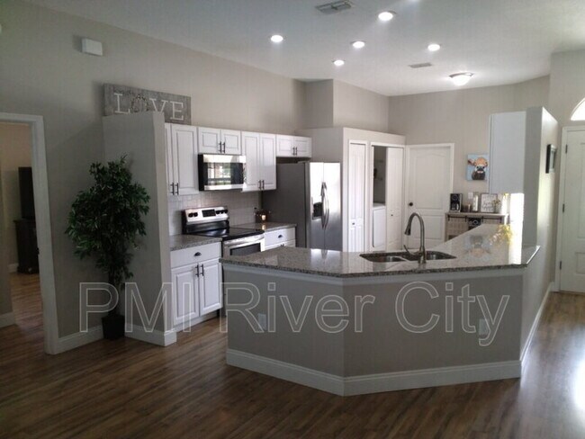 Building Photo - 2320 Locustwood Ct