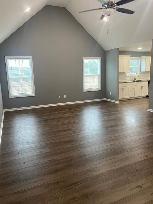 Building Photo - 1197 Finley Beech Rd