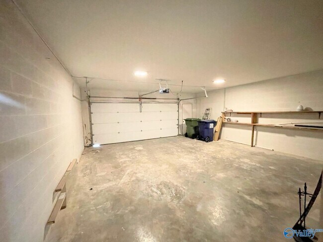 Building Photo - 6659 Steeplechase Dr NW