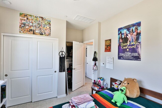 Building Photo - Gilbert Gated Community 3 bed/2.5 bath Con...