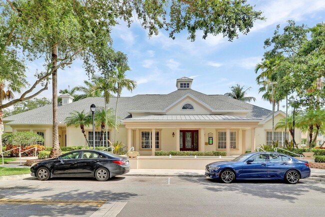 Building Photo - 276 Murcia Dr
