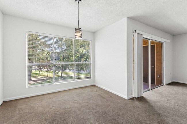 Building Photo - 1810 NW 23rd Blvd