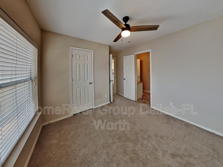 Building Photo - 711 Marble Canyon Cir