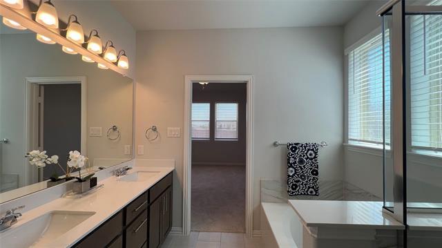 Building Photo - 3033 Burwick Ln