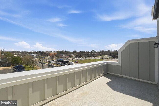 Building Photo - 3599 Aster St