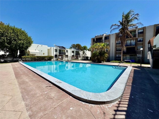 Building Photo - 3610 SW 114th Ave