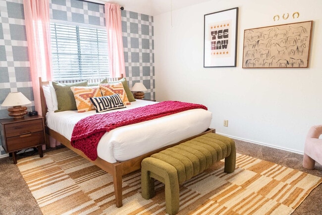 Building Photo - 2002 Chittim Trail Dr