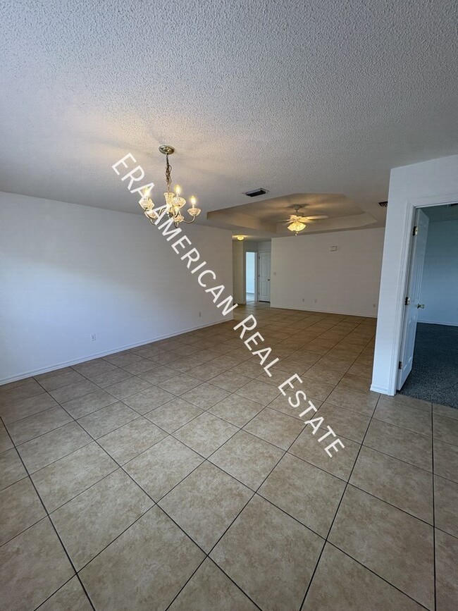 Building Photo - 953 Southern Oaks Ct