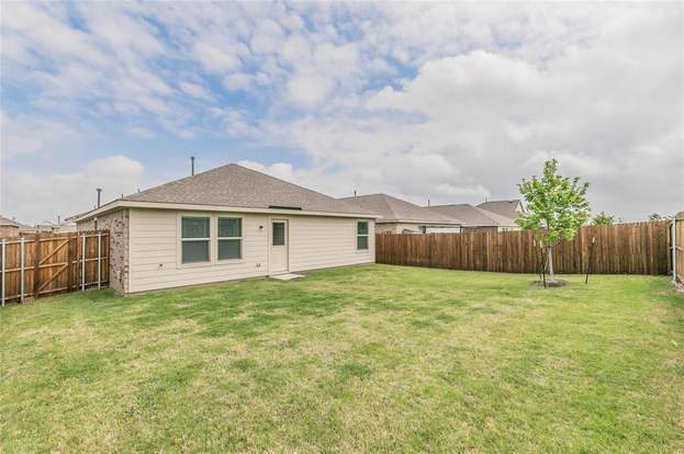 Building Photo - 1705 Avery Pointe Dr