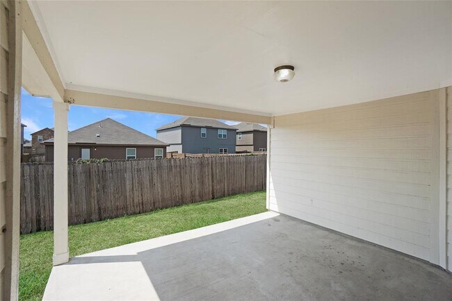 Building Photo - 14400 Martial Eagle Dr