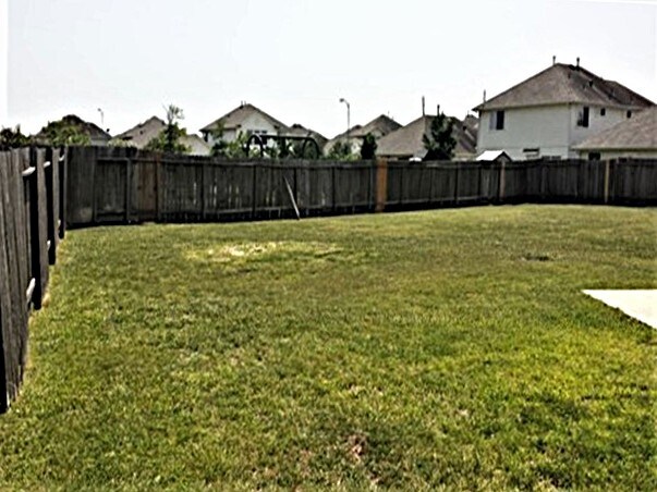 Building Photo - 3406 Chateaucrest Ct