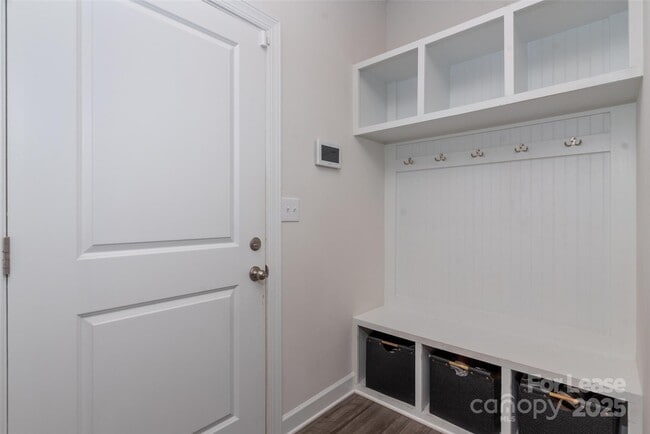 Building Photo - 504 Cranford Dr
