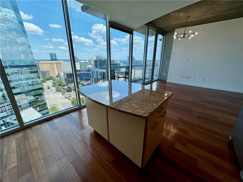 Building Photo - 3324 Peachtree Rd