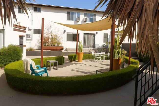 Building Photo - 5952 Benner St