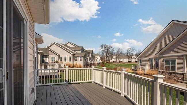 Building Photo - 2689 Oxford Cir