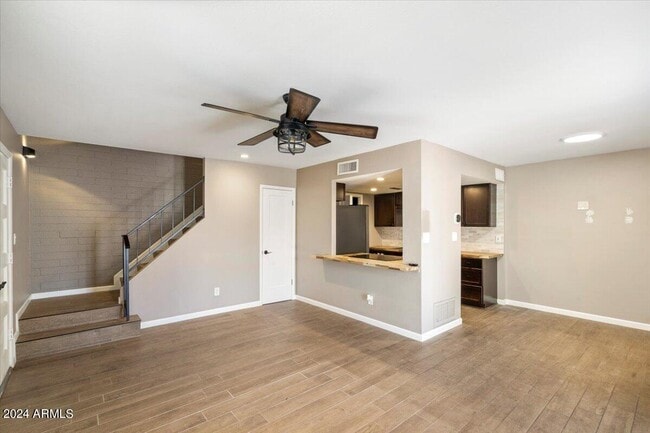 Building Photo - 7810 E Keim Dr