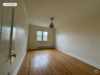 Building Photo - 48-10 28th Ave