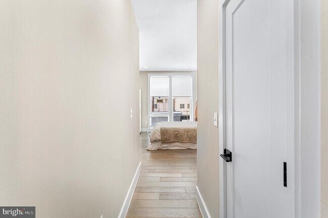 Building Photo - 1028 Bladensburg Rd NE