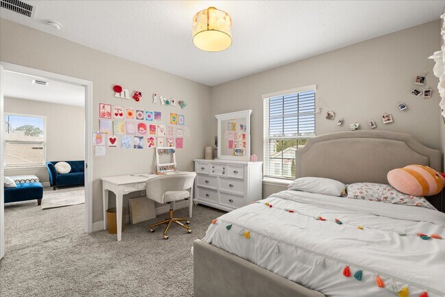 Building Photo - 1713 Pasture Lp