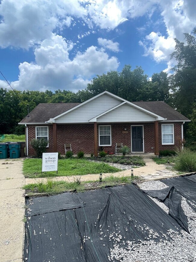 Building Photo - East Nashville